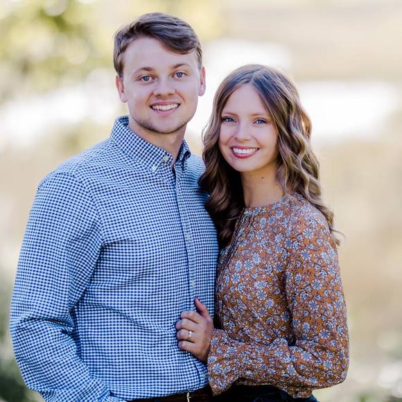 Profile Picture of Annie Ayscue (@anniejaneayscue) on Poshmark