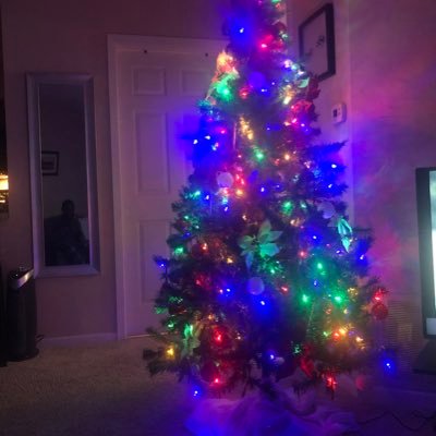 Profile Picture of Ronnie Jones ✌🏾 (@GoTimeR2J) on Twitter