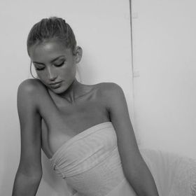 Profile Picture of sonia (@hermesvanille) on Pinterest