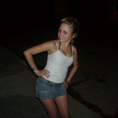 Profile Picture of Mariel Barrera (@MaarBarrera) on Twitter