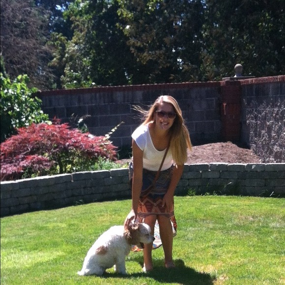 Profile Picture of Kristin Behrends (@kbehr04) on Poshmark