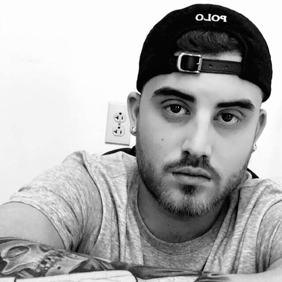 Profile Picture of Jay Rodrigues (@chaosjay) on Poshmark