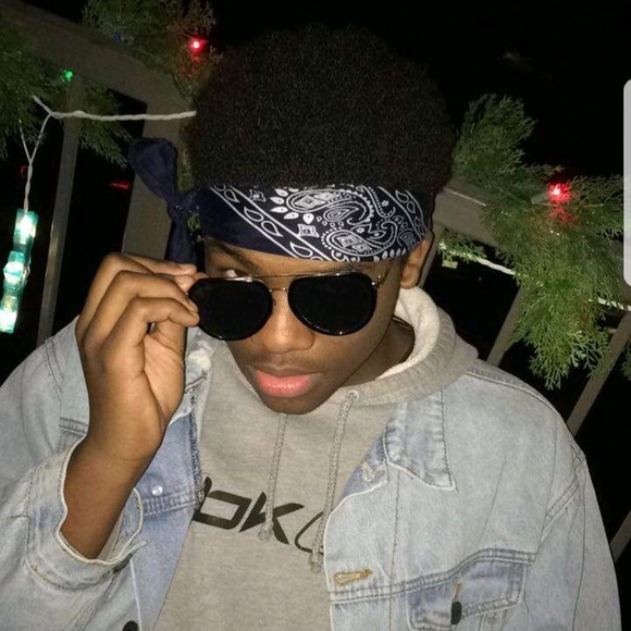 Profile Picture of Tyler Mcintyre (@tylerallen19) on Poshmark