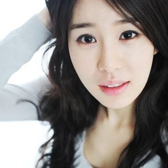 Profile Picture of David Byun (@bluenessbird) on Twitter