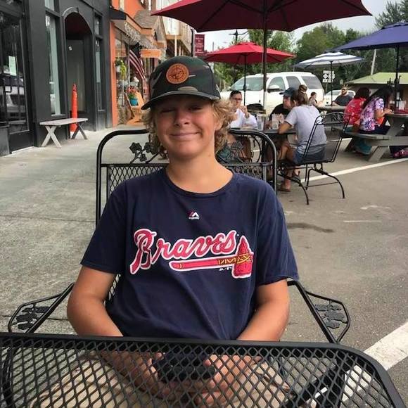 Profile Picture of Julie Everhardt (@jeverhardt2005) on Poshmark