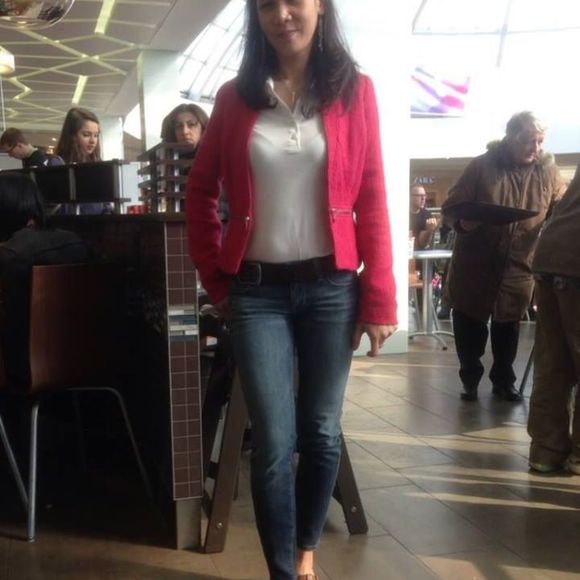 Profile Picture of Janette Sarmiento (@jfernandez0127) on Poshmark