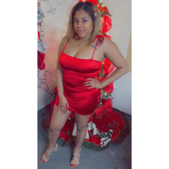 Profile Picture of Erika Aquino (@erika0106) on Poshmark