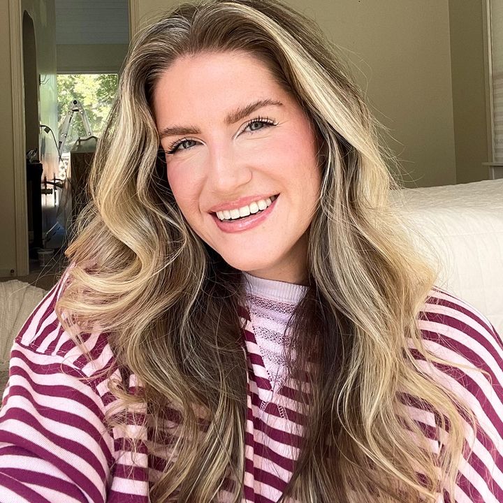 Profile Picture of Lauren Bridgman (@laurenbridgman) on Tiktok