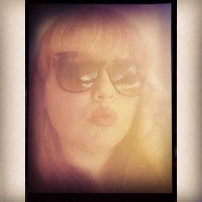 Profile Picture of Stephanie Irving (@StephieBarton) on Twitter