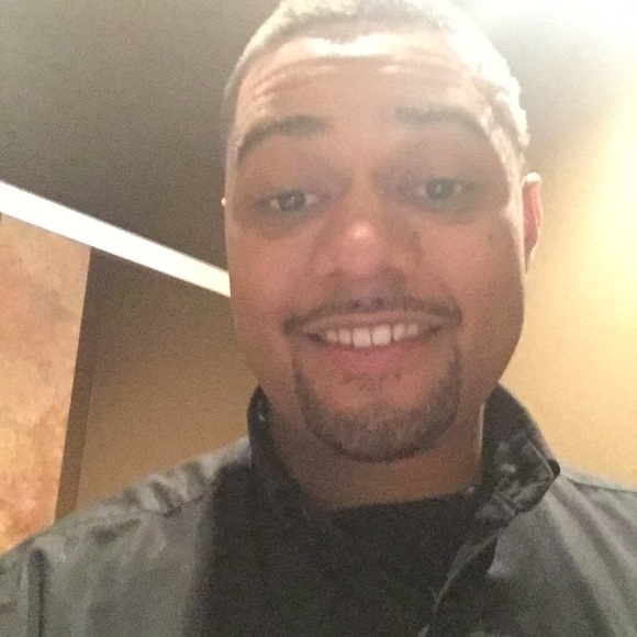 Profile Picture of James Torres (@lbwjkidd) on Poshmark