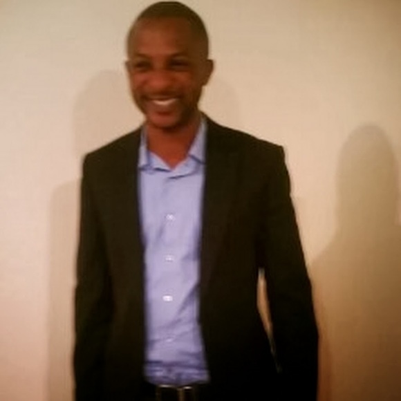 Profile Picture of Gamaliel Laoye (@chipscode) on Poshmark