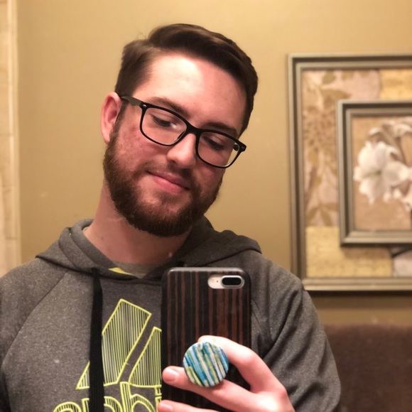 Profile Picture of Thomas Meyer (@thomasmeyer) on Poshmark