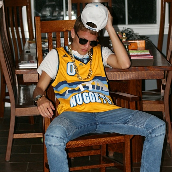 Profile Picture of Alec Fleming (@aflizzle) on Poshmark