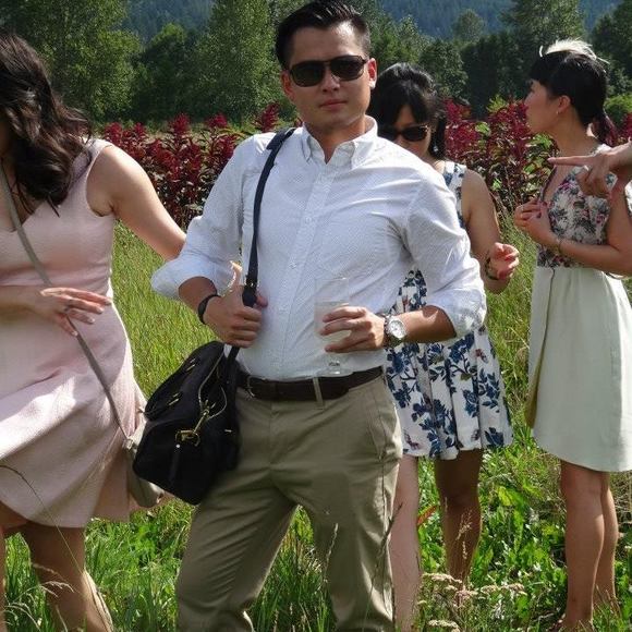 Profile Picture of Nathan Cheung (@ncheung86) on Poshmark