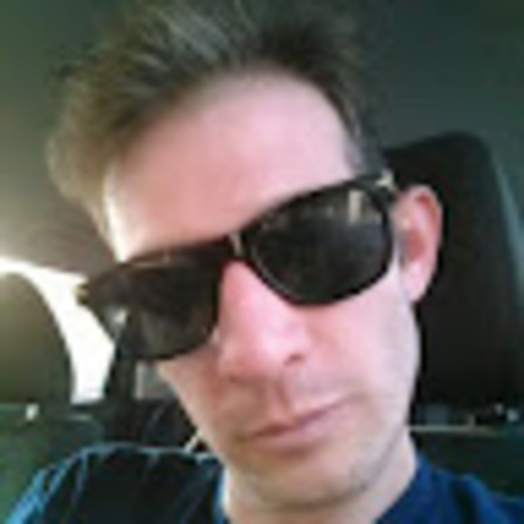Profile Picture of Steven Robertson (@srobertson78747) on Poshmark