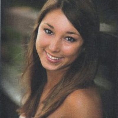Profile Picture of Jenna Lowe (@jennalowe2304) on Twitter
