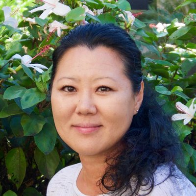 Profile Picture of Helen H. Yu, Ph.D. (@DrHelenHYu) on Twitter