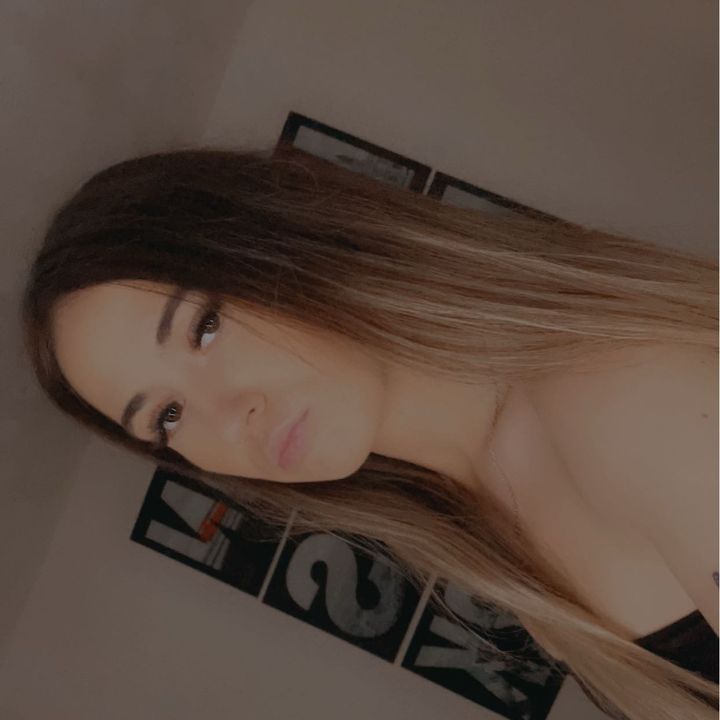 Profile Picture of Amber Fox (@@amberfox151) on Tiktok