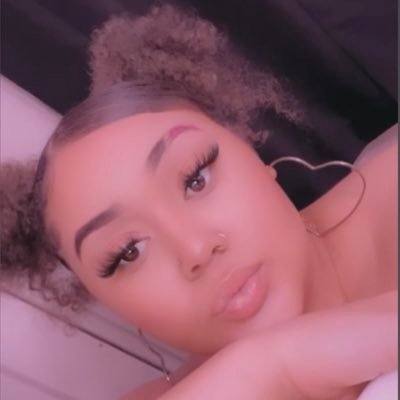 Amber Hunt - Twitter Profile Picture of Amber Hunt (@amberhunt__) on Twitter