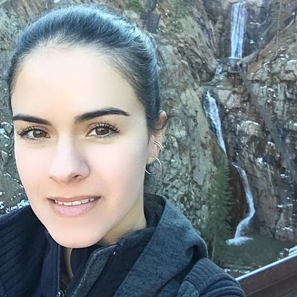 Profile Picture of Yazmin Sanchez (@aztecaxvida83) on Poshmark