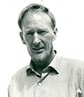 Profile Picture of Hamish MacInneson Wikipedia