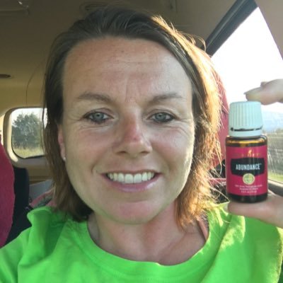 Profile Picture of Becky Hensley (@oilymom4) on Twitter