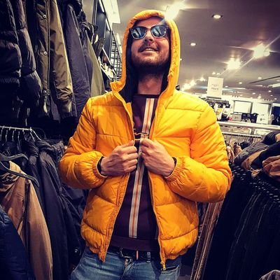 Profile Picture of Warren Ⓥ🌱 (@NerrawEgdurr) on Twitter