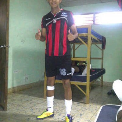 Profile Picture of Aaron Vargas (@aaronvargas25) on Twitter