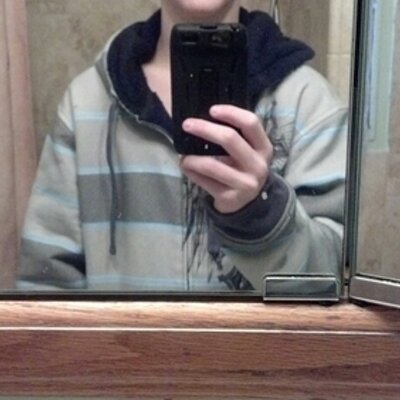 Profile Picture of Ben Is Jamin ;) (@BenMartinson420) on Twitter