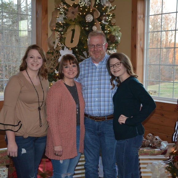 Profile Picture of Dillard Shelton (@dillardshelton) on Poshmark