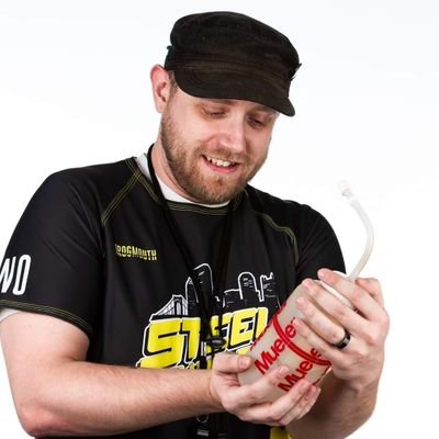 Profile Picture of Couch Dad (@CoachDadSays) on Twitter