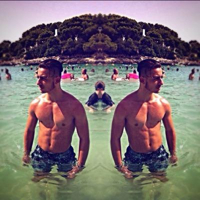 Profile Picture of Nick Eva (@NickEva_) on Twitter