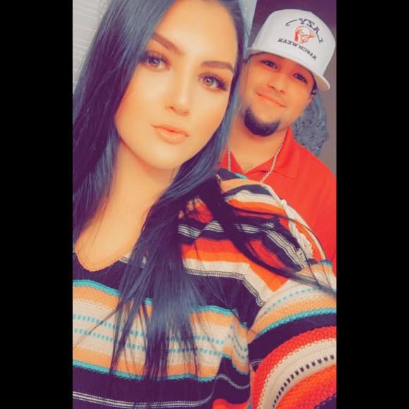 Profile Picture of Brandi Delk (@brandjaneidelk) on Poshmark