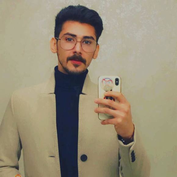 Profile Picture of Reda Saadi (@redasaadi) on Poshmark