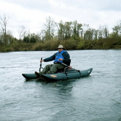 Profile Picture of Tom Loveday (@dryfllies) on Twitter