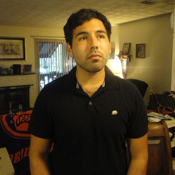 Profile Picture of Andrew Hidalgo (@toomuchmacy) on Poshmark