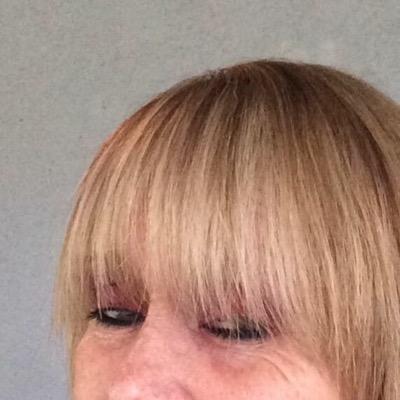 Profile Picture of Elizabeth Rupert (@elizabethrupert) on Twitter