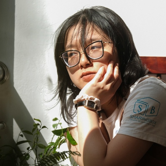 Profile Picture of Anh Hong (@anny624) on Poshmark