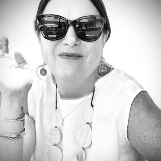 Profile Picture of Robyn Newton (@roby_newton) on Instagram