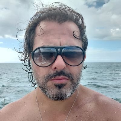 Profile Picture of James'Sonny'Crockett (@JamesSonnyCrock) on Twitter