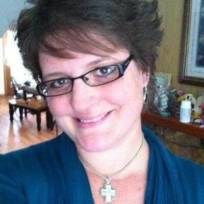 Profile Picture of Lisa Wysong (@crtprincess73) on Twitter