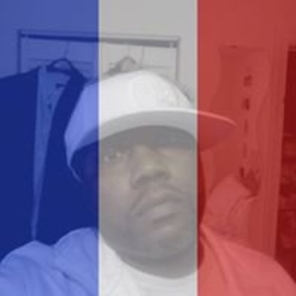 Profile Picture of Andre Johnson (@johnsonsiron477) on Poshmark