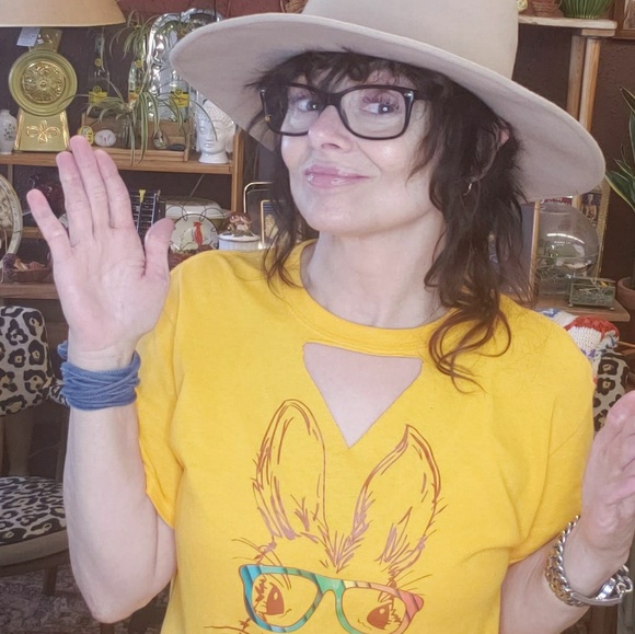 Profile Picture of Nicky Thomas-mccrary (@nickysnewlife) on Poshmark