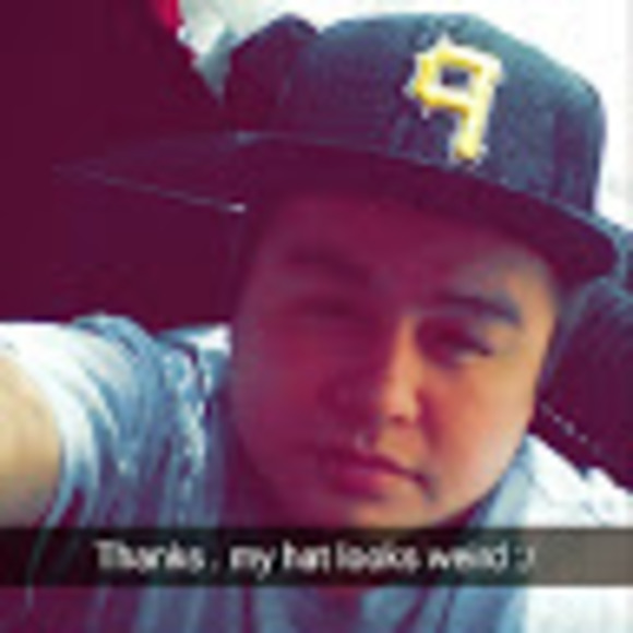 Profile Picture of Merlon Badger (@merlonbad) on Poshmark