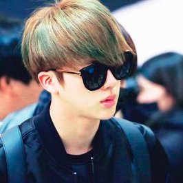 Profile Picture of Wanwipa_93 (@hoykim_95) on Twitter