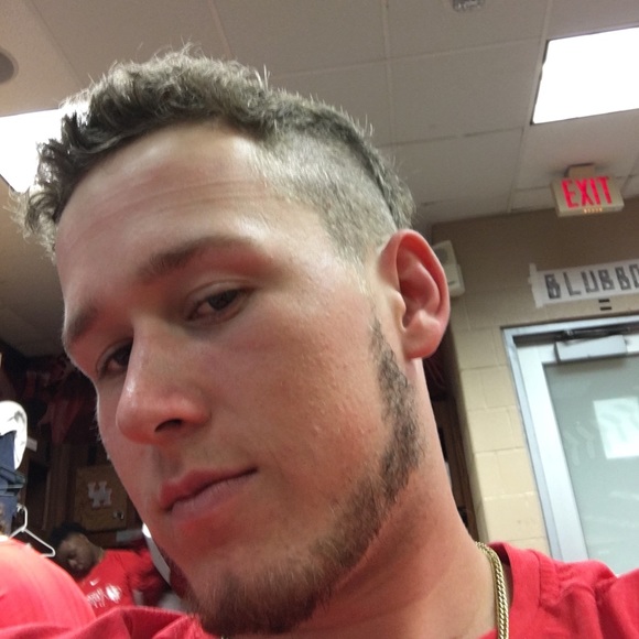 Profile Picture of Thomas Mayo (@hmayo4164) on Poshmark