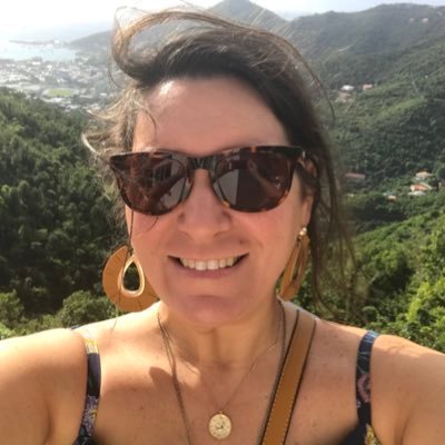 Profile Picture of Jessica Coates (@PalmettoPreppie) on Twitter