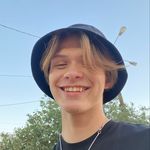 Profile Picture of Christopher (@chris_under_the_bridge) on Instagram
