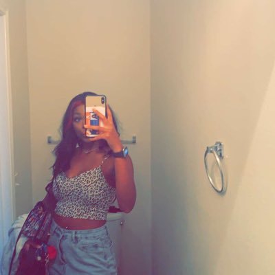 Profile Picture of Amber M. McKinney 😇 (@ammckinney_) on Twitter
