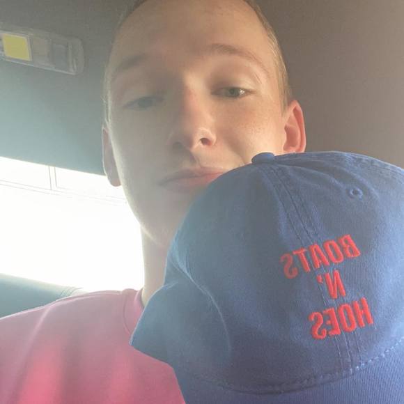 Profile Picture of Blake Hogan (@blakehogan) on Poshmark